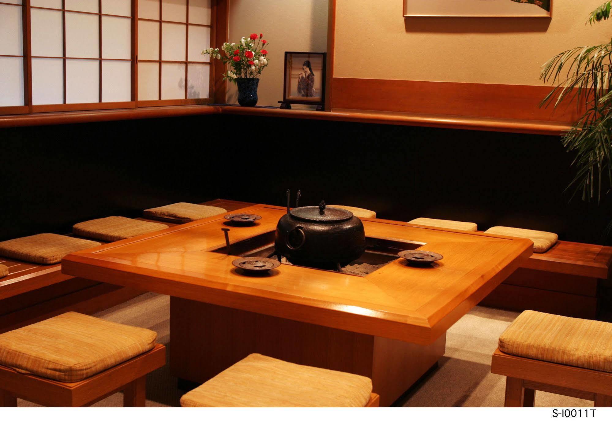 Отель Nasu Onsen Sanraku Экстерьер фото