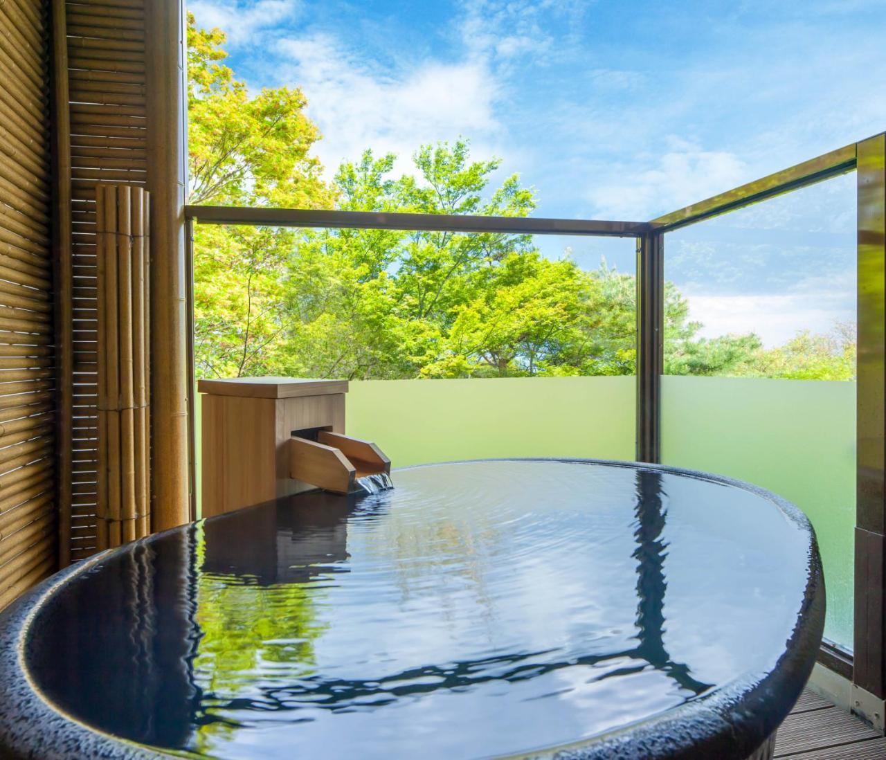Отель Nasu Onsen Sanraku Экстерьер фото